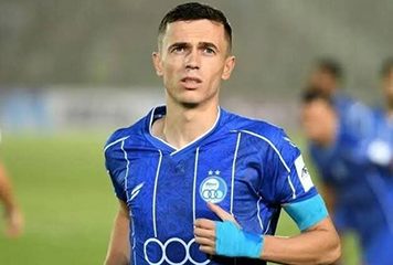 تمدید مرخصی بازیکنان خارجی استقلال
